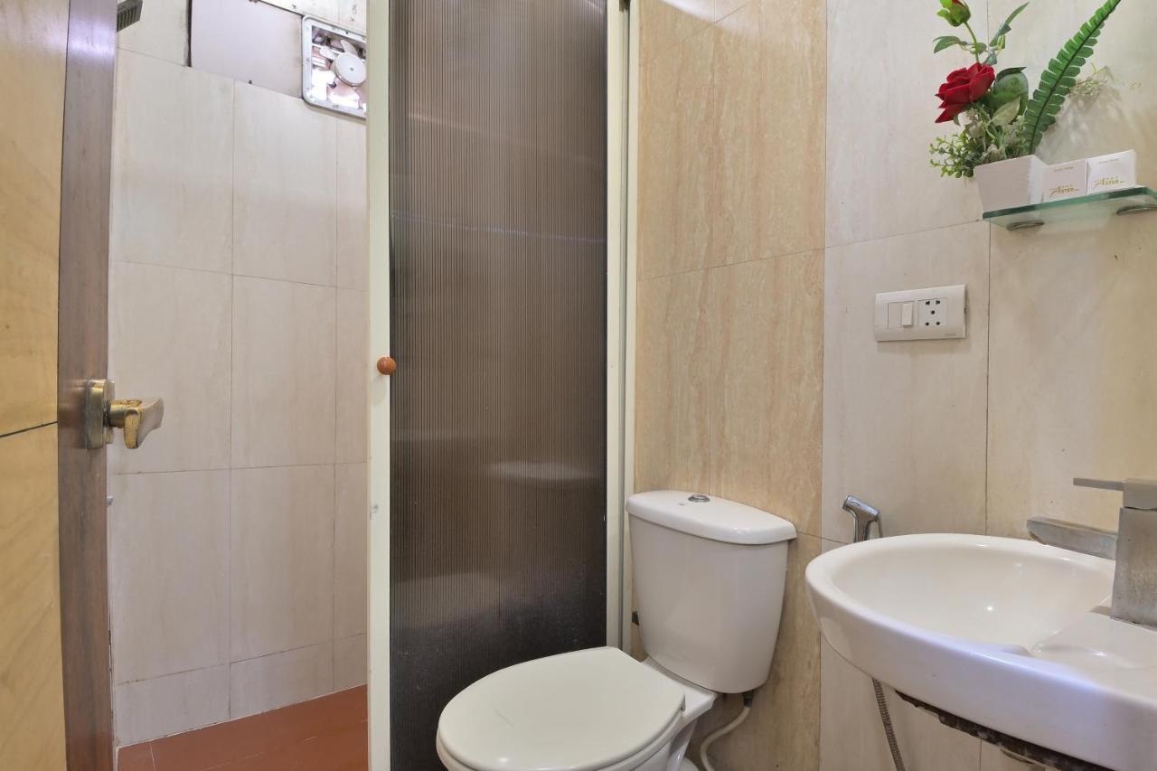 The Aster Karol Bagh Homely Atmosphere New Delhi Exterior photo