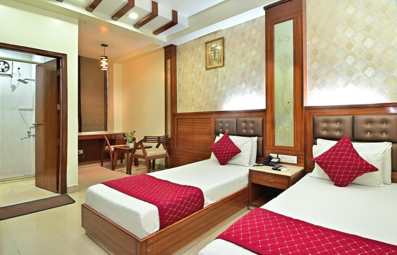 The Aster Karol Bagh Homely Atmosphere New Delhi Exterior photo