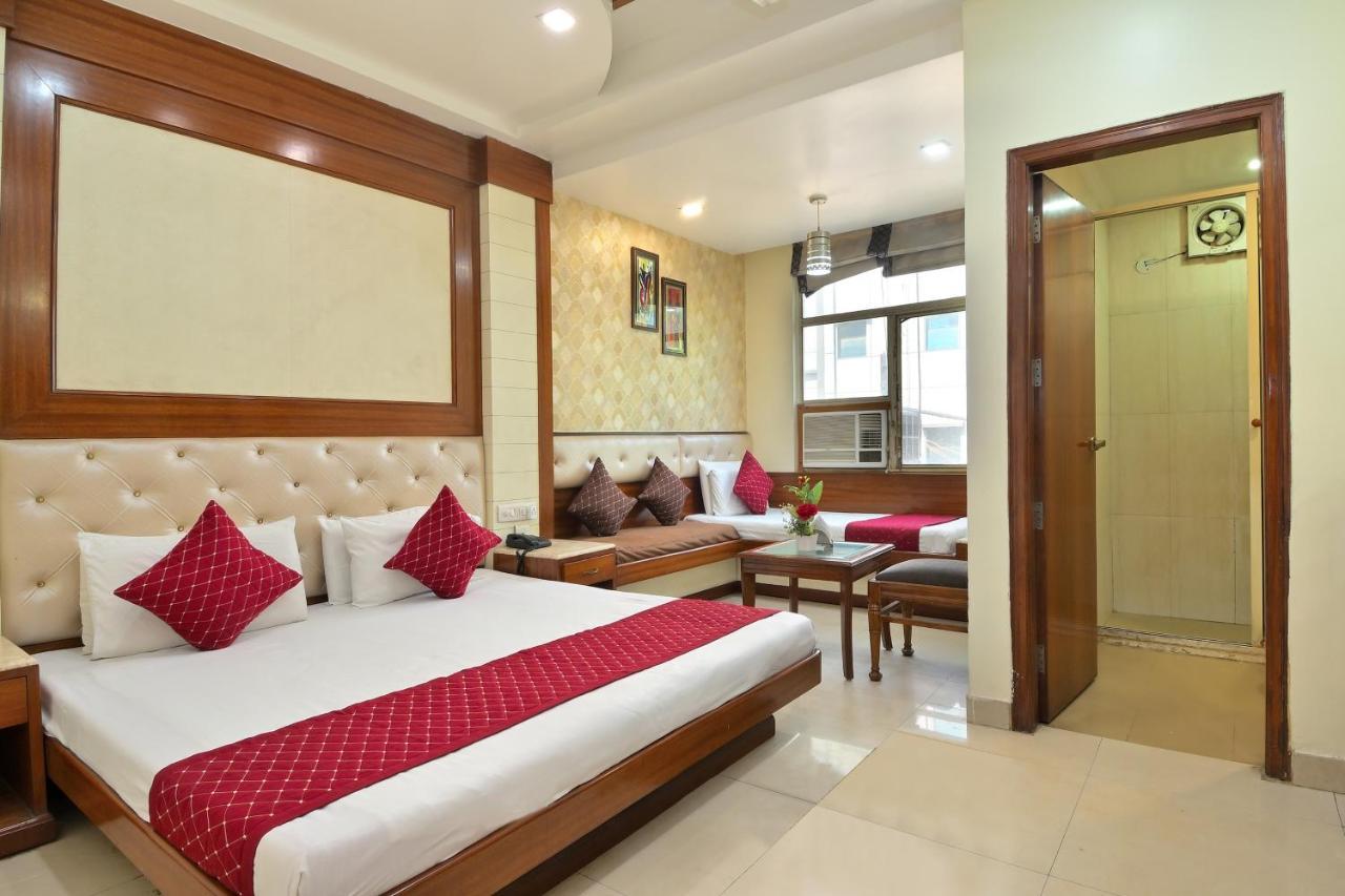 The Aster Karol Bagh Homely Atmosphere New Delhi Exterior photo